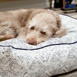 The Houndry Pet Beds Sapphire Spaniel Sunbrella Acrylic Fabric Rectangular 38-in x 25-in Dog Bed (For Large) -Animal & Pet Care Online Shop 11170173
