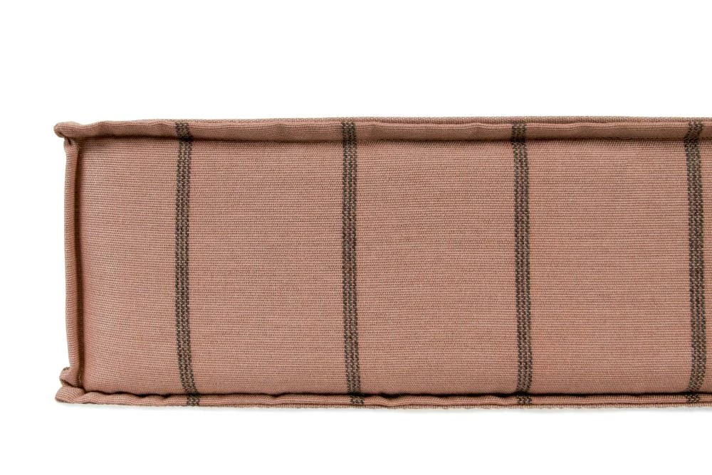 The Houndry Pet Beds Blushing Basset Sunbrella Acrylic Fabric Rectangular 22.5-in x 22.5-in Dog Bed (For Small) 4 The Houndry Pet Beds Blushing Basset Sunbrella Acrylic Fabric Rectangular 22.5-in x 22.5-in Dog Bed (For Small) - Image 2