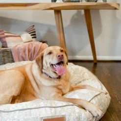 The Houndry Pet Beds Country Chase Sunbrella Acrylic Fabric Round 41-in x 41-in Dog Bed (For Large) -Animal & Pet Care Online Shop 11171202