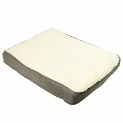 Pet Essentials Pet Beds Cream Polyester Square 22-in x 28-in Dog Bed (For Medium)